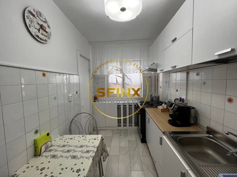 Piata Dorobanti Chirie 3 camere